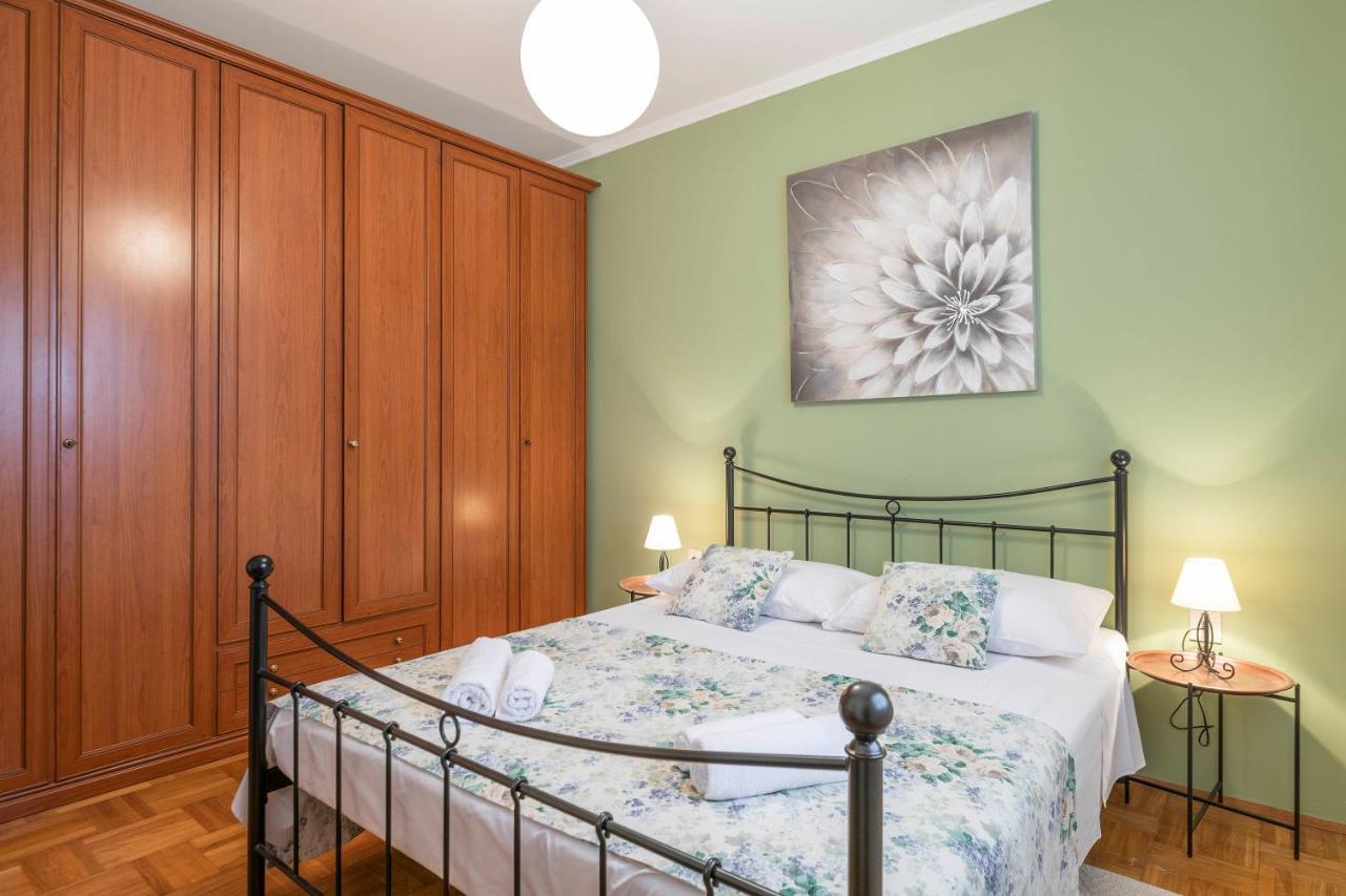 Villa Margerita With Private Pool, Yard And Parking Kaštelir エクステリア 写真