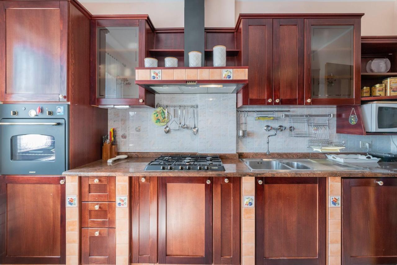 Villa Margerita With Private Pool, Yard And Parking Kaštelir エクステリア 写真