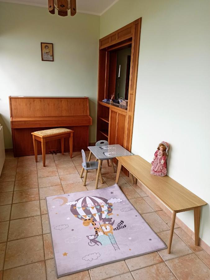 Villa Margerita With Private Pool, Yard And Parking Kaštelir エクステリア 写真