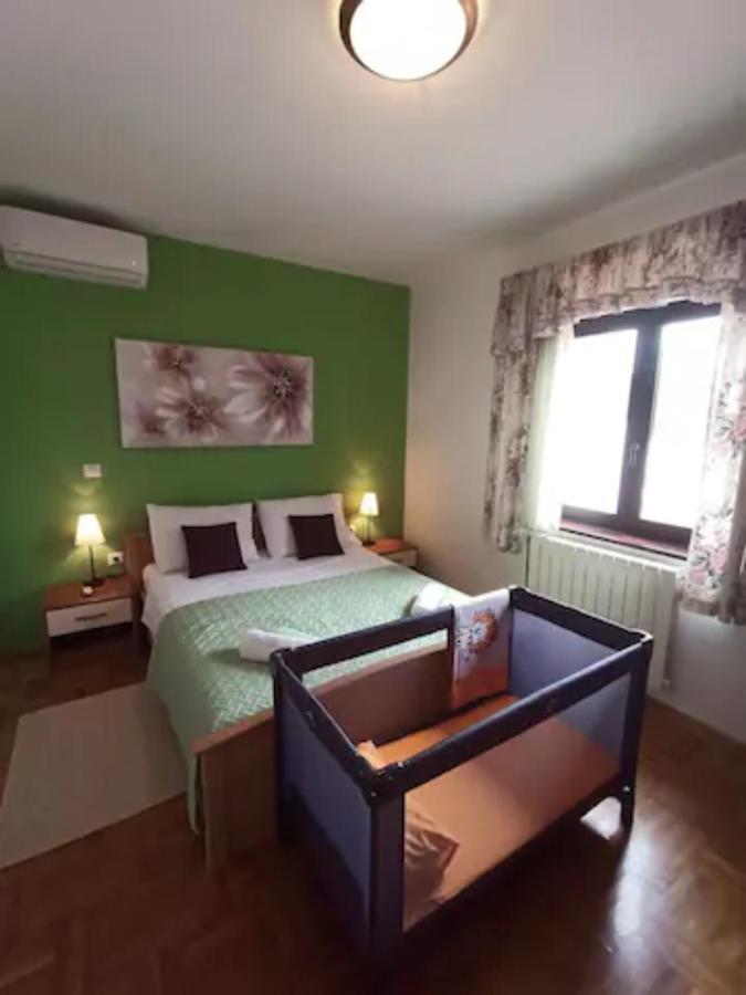 Villa Margerita With Private Pool, Yard And Parking Kaštelir エクステリア 写真