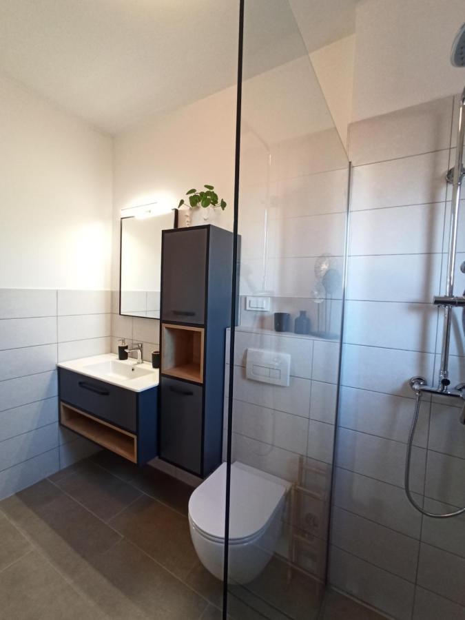 Villa Margerita With Private Pool, Yard And Parking Kaštelir エクステリア 写真
